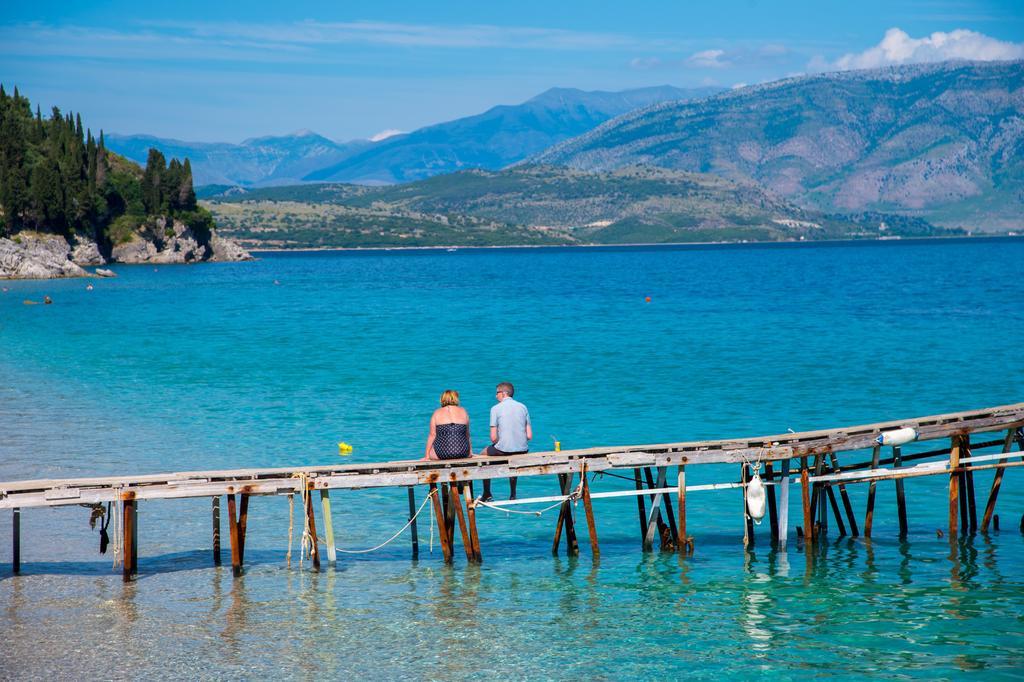 Krouzeri Beach Apartments Nisaki  Camera foto