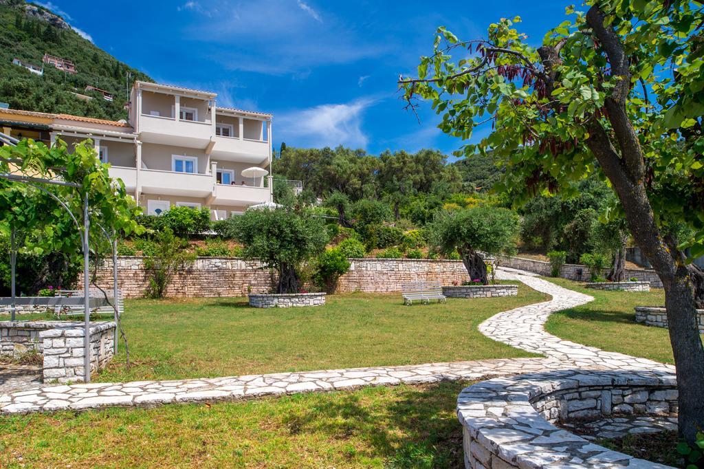 Krouzeri Beach Apartments Nisaki  Camera foto