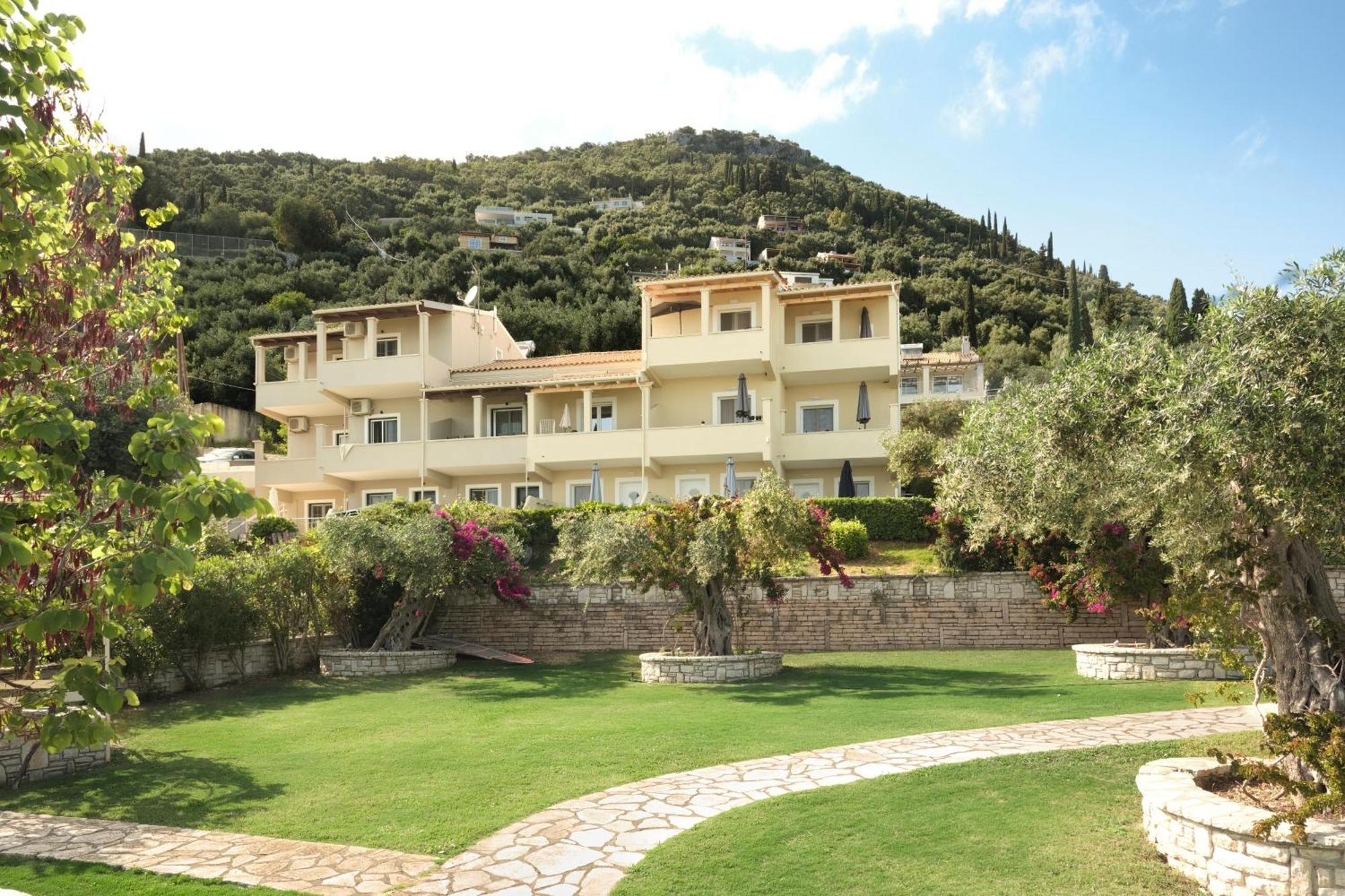 Krouzeri Beach Apartments Nisaki  Esterno foto
